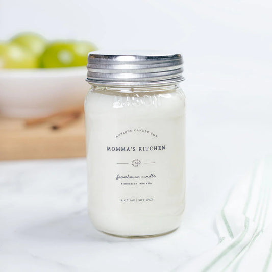 Momma's Kitchen 16 oz. candle